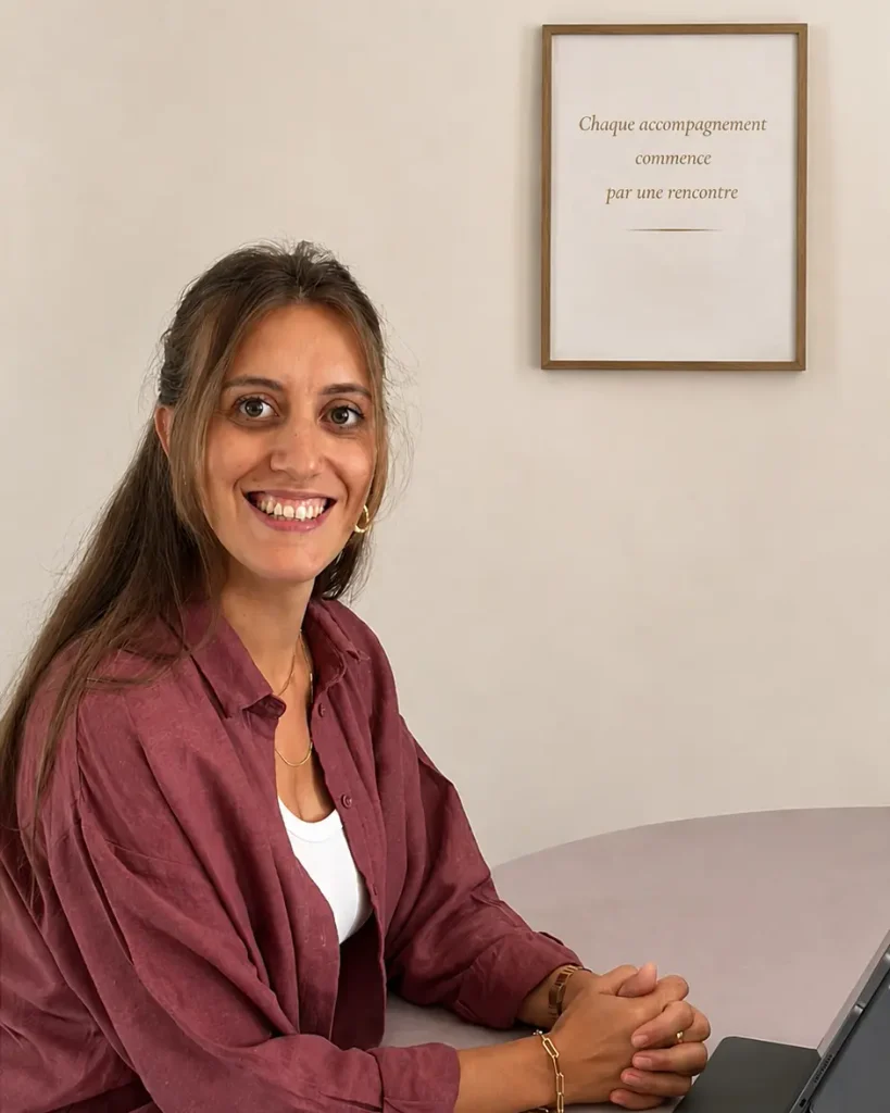 Portrait de Noémie Cuquejo, réflexologue
